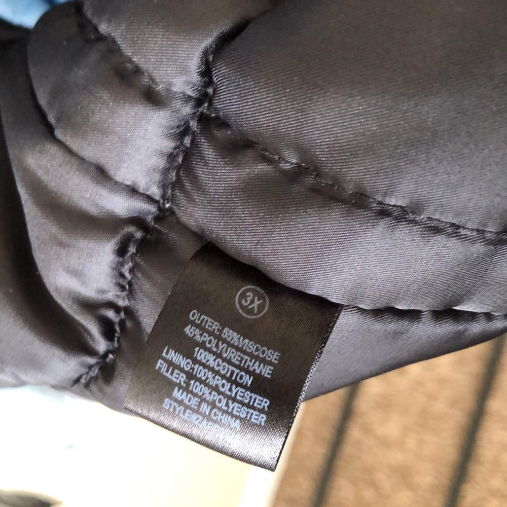 Fashion Nova Blue Jean Black Puffer Jacket - Picture 15 of 17